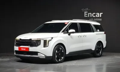 Kia Canival · 2024 год