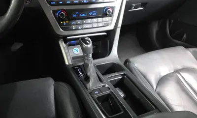 Hyundai Sonata 2016, 128504 км, за 5530.95 USD - фото 9