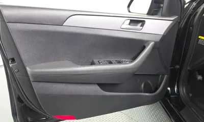 Hyundai Sonata 2016, 128504 км, за 5530.95 USD - фото 24