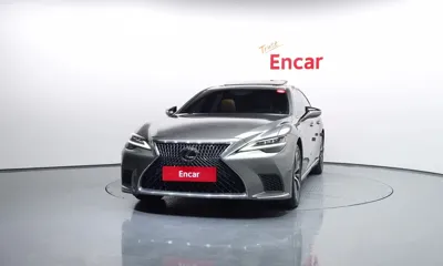 Lexus LS 2022, 114804 км, за 36988.87 USD