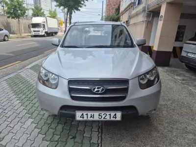 Hyundai Santafe 2009, 210103 км, за 1641.07 USD