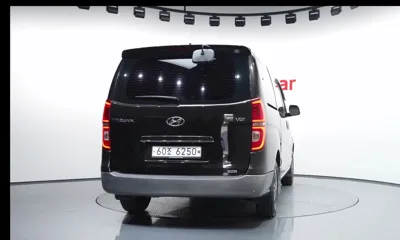 Hyundai Starex 2018, 265267 км, за 9518.18 USD