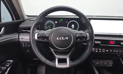 Kia K5 2025, 32089 км, за 22909.28 USD - фото 14