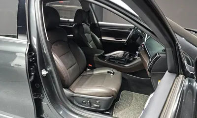 Hyundai Grandeur 2019, 158886 км, за 9839.83 USD - фото 11