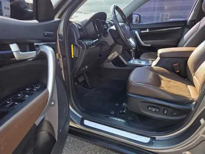 Kia Sorento 2011, 117600 км, за 4529.34 USD