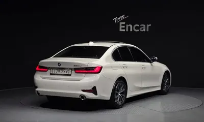 BMW 3-Series 2020, 98399 км, за 17046.58 USD