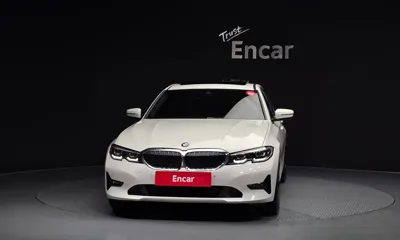 BMW 3-Series 2020, 98399 км, за 17046.58 USD