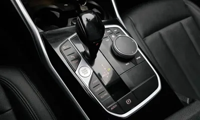 BMW 3-Series 2020, 98399 км, за 17046.58 USD - фото 9