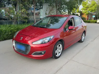 Peugeot 308 · 2014 год
