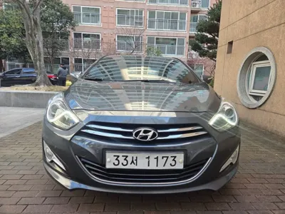 Hyundai i40 2012, 125131 км, за 2776.16 USD