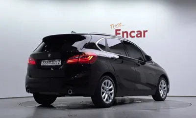 BMW 2-Series 2020, 96347 км, за 7877.12 USD