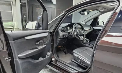 BMW 2-Series 2020, 96347 км, за 7817.59 USD - фото 10