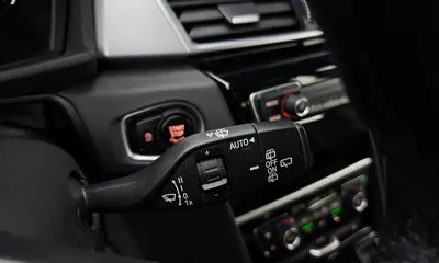 BMW 2-Series 2020, 96347 км, за 7817.59 USD - фото 18