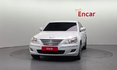 Hyundai Genesis 2010, 185324 км, за 2955.86 USD