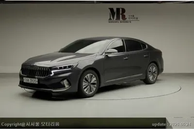 Kia K7 · 2020 год