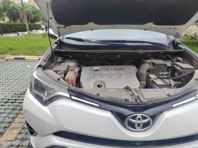 Toyota RAV4 2018, 121400 км, за 10623.69 USD - фото 21