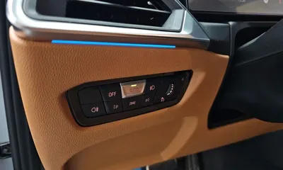 BMW 3-Series 2024, 36268 км, за 29246.56 USD - фото 20