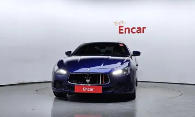 Maserati Ghibli 2017, 121029 км, за 10444.03 USD