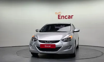 Hyundai Avante 2013, 123417 км, за 2953.92 USD