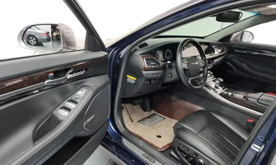 Genesis EQ900