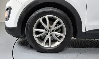 Hyundai Santafe 2013, 129738 км, за 5279.15 USD