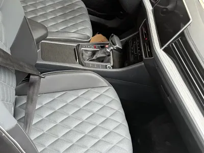 Volkswagen Sagitar 2022, 54000 км, за 8705.99 USD