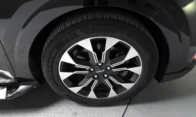 Kia Canival 2023, 55838 км, за 24437.07 USD