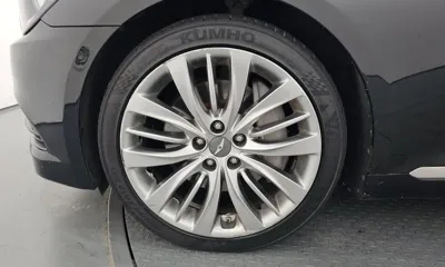 Hyundai Genesis 2016, 104214 км, за 7886.08 USD