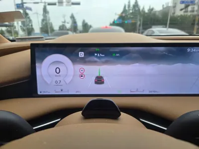 Genesis G80 2025, 30000 км, за 22745.18 USD