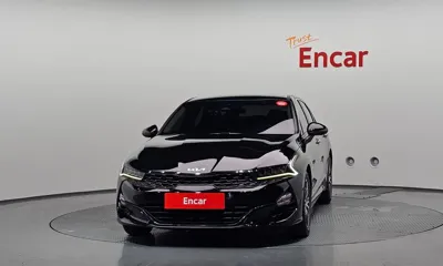 Kia K5 2022, 105336 км, за 10896.68 USD
