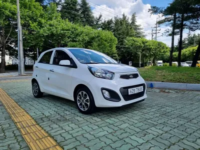 Kia Morning 2012, 51436 км, за 2598.16 USD