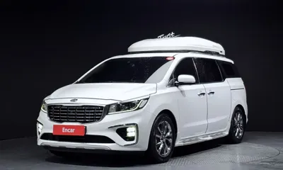 Kia Canival · 2019 год