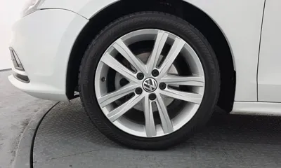 Volkswagen Jetta 2015, 167943 км, за 4163.42 USD