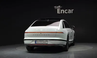 Hyundai Grandeur 2023, 61298 км, за 23354.17 USD