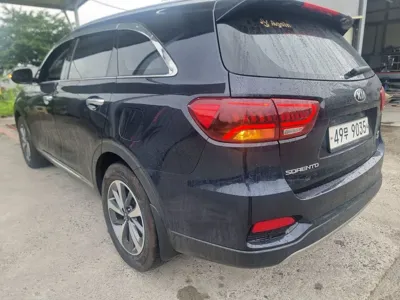 Kia Sorento 2019, 101000 км, за 11189.18 USD