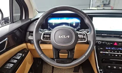 Kia Canival 2023, 32708 км, за 25945.86 USD - фото 13