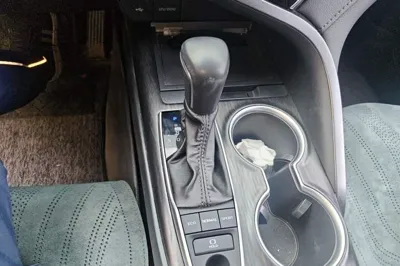 Toyota Camry 2021, 30800 км, за 18739 USD - фото 14