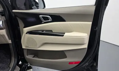 Kia Canival 2023, 73924 км, за 24681.63 USD - фото 25