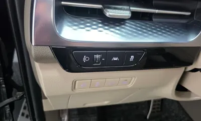 Kia Canival 2023, 73924 км, за 24681.63 USD - фото 30