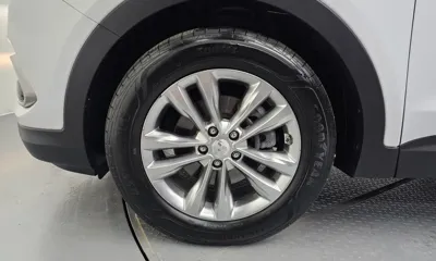 Hyundai Santafe 2018, 83329 км, за 10444.03 USD