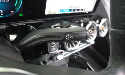 Mercedes-Benz GLA-Class 2021, 96806 км, за 16345.02 USD - фото 9