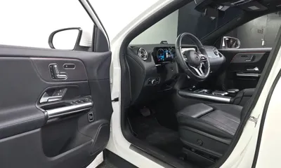 Mercedes-Benz GLA-Class 2021, 96806 км, за 16345.02 USD - фото 10