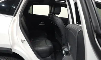 Mercedes-Benz GLA-Class 2021, 96806 км, за 16345.02 USD - фото 12