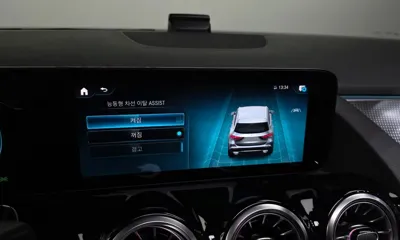 Mercedes-Benz GLA-Class 2021, 96806 км, за 16345.02 USD - фото 17