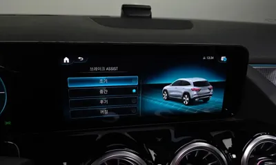 Mercedes-Benz GLA-Class 2021, 96806 км, за 16345.02 USD - фото 18