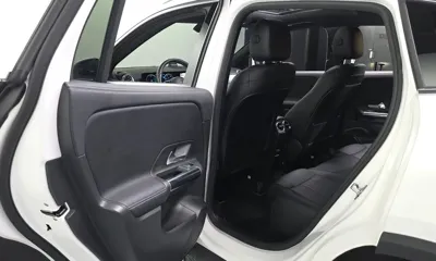Mercedes-Benz GLA-Class 2021, 96806 км, за 16345.02 USD - фото 26