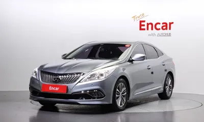 Hyundai Grandeur · 2015 год