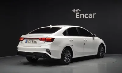 Kia K3 2023, 44881 км, за 18313.61 USD