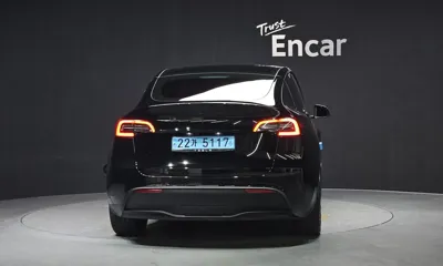 Tesla Model Y 2023, 29358 км, за 26327.75 USD - фото 4