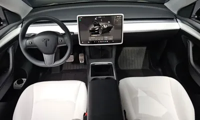 Tesla Model Y 2023, 29358 км, за 26327.75 USD - фото 7